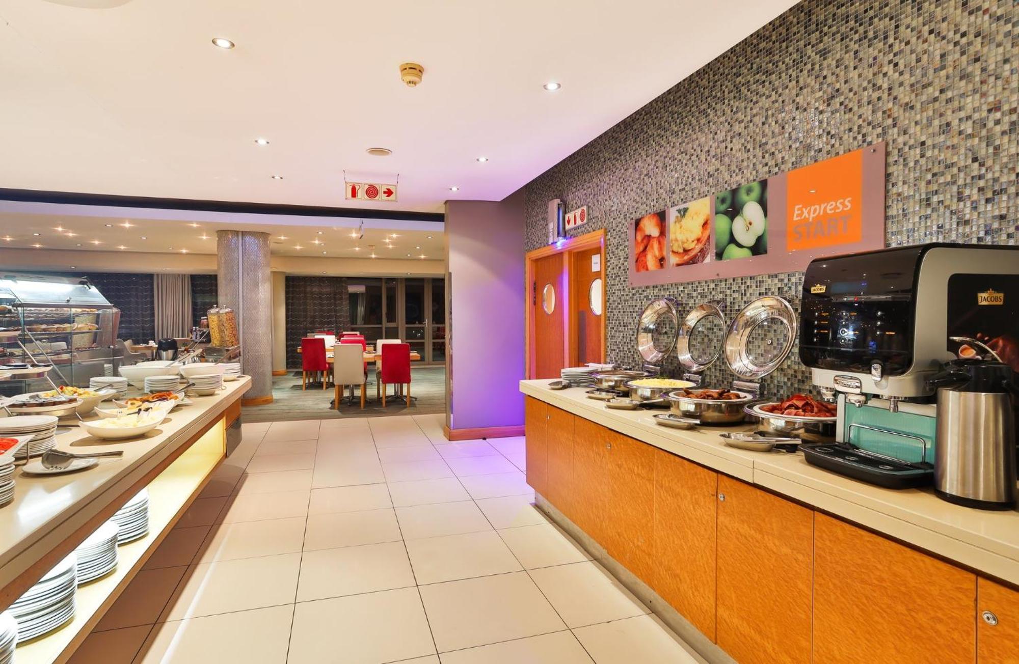 Holiday Inn Express Durban - Umhlanga By Ihg Zewnętrze zdjęcie